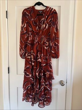 NWOT Steve Madden Bei Floral Long Sleeve Tiered High-Low Dress